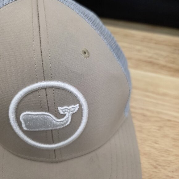 Vineyard Vines Dot Performance Truckers Hat Mesh Back Beige Snapback - Picture 4 of 8